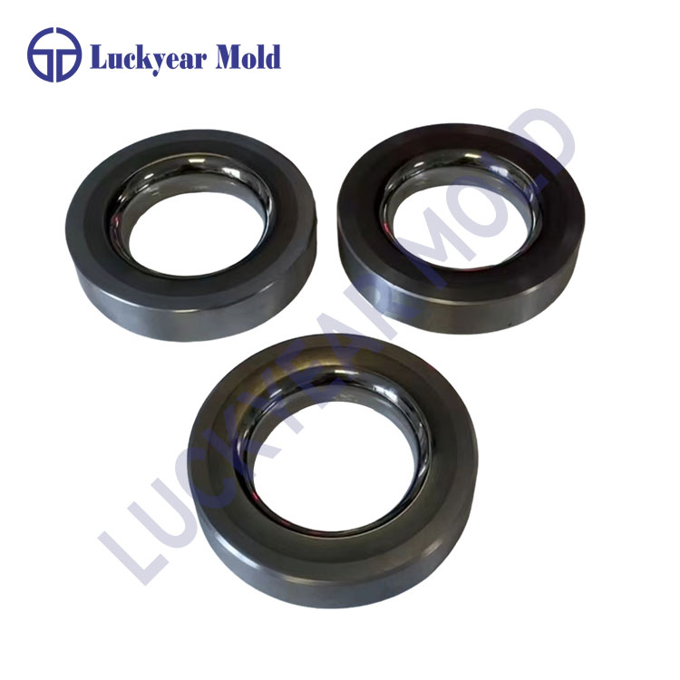 கார்பைடு டைஸின் பண்புகள் என்ன?